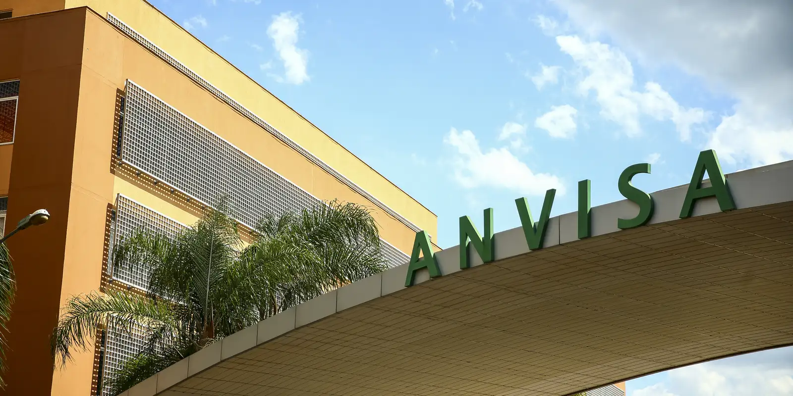 anvisa-proibe-formula-infantil-com-risco-de-contaminacao-por-toxina