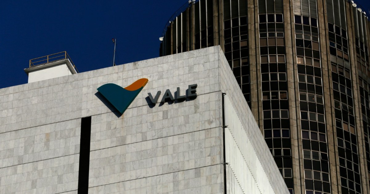 acoes-da-vale-caem-proximo-a-2%-acompanhando-as-perdas-do-minerio-de-ferro