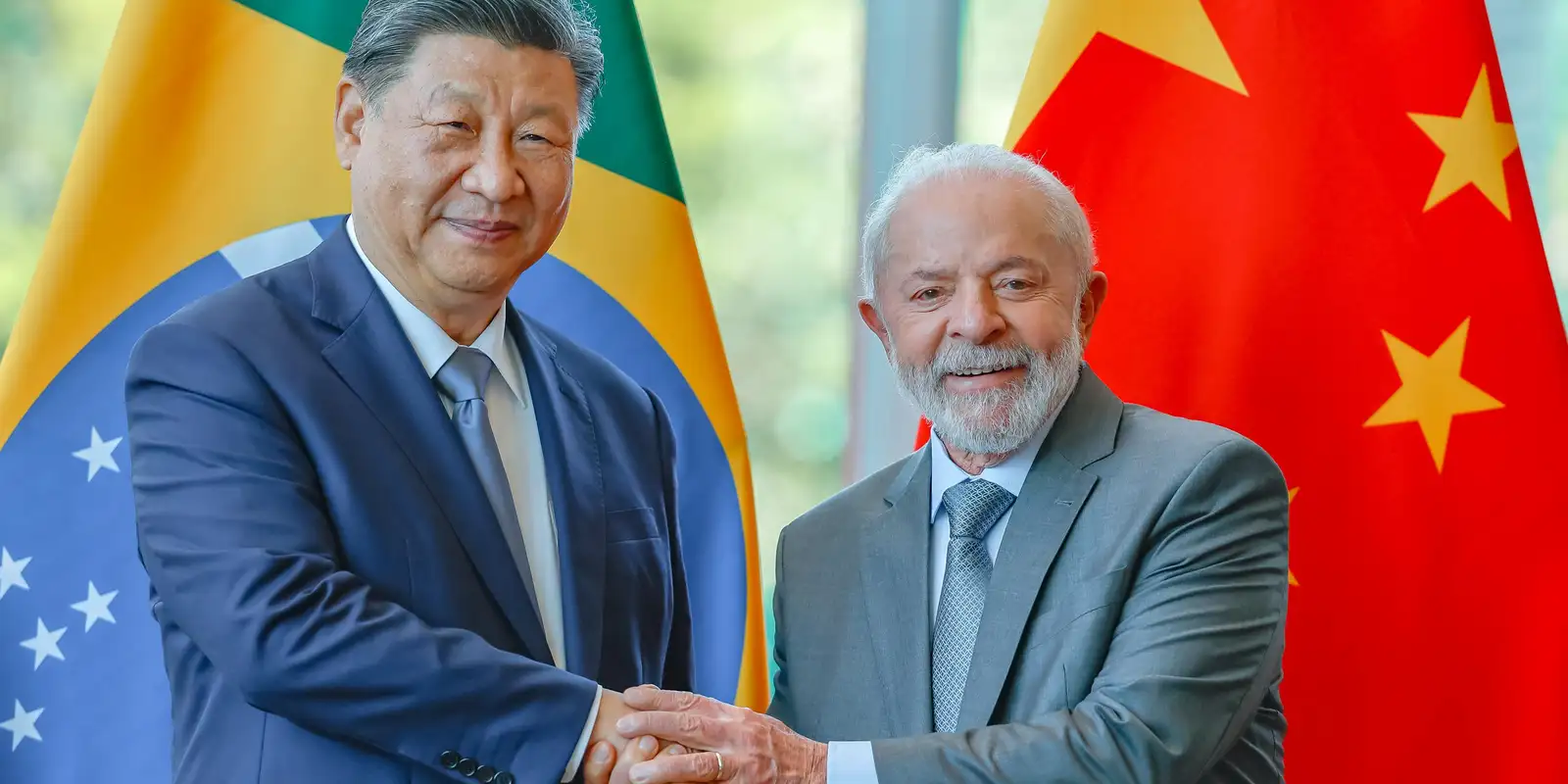 presidente-da-china-pede-alinhamento-historico-em-conversa-com-lula