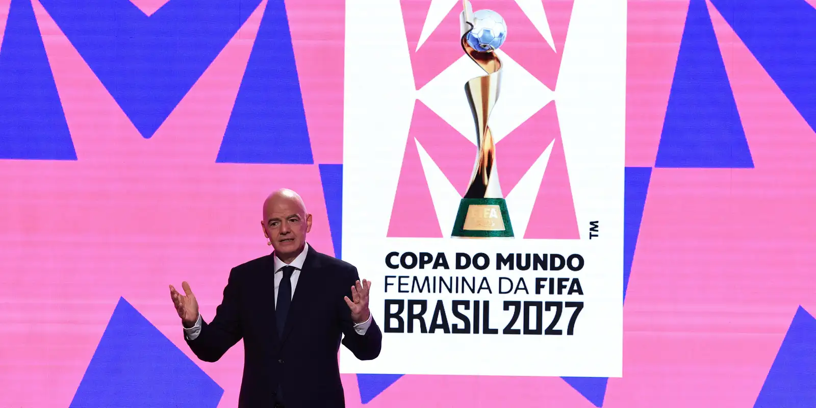 fifa-lanca-marca-da-copa-feminina-2027-em-evento-no-rio-de-janeiro
