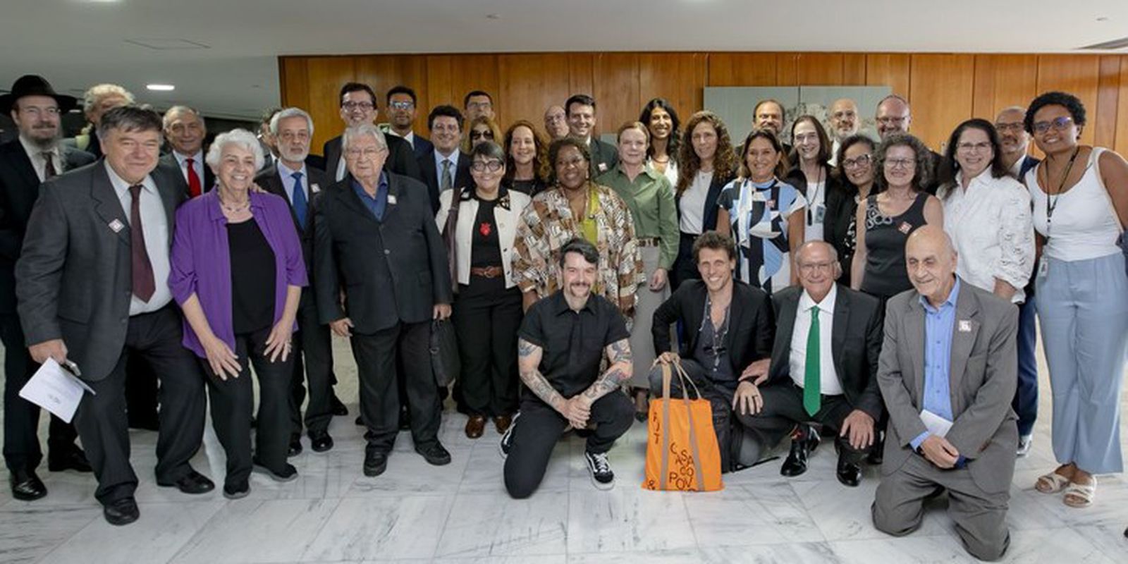 governo-debate-combate-ao-antissemitismo-com-foco-na-educacao