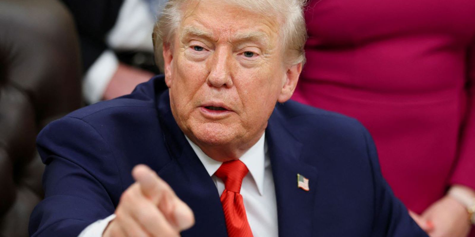 donald-trump-preside-primeira-reuniao-do-conselho-da-paz