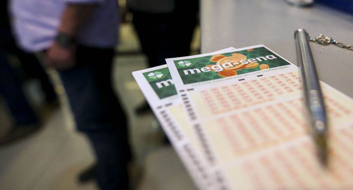 mega-sena-2979:-sorteio-desta-terca-feira-(2)-pode-pagar-r$-160-milhoes