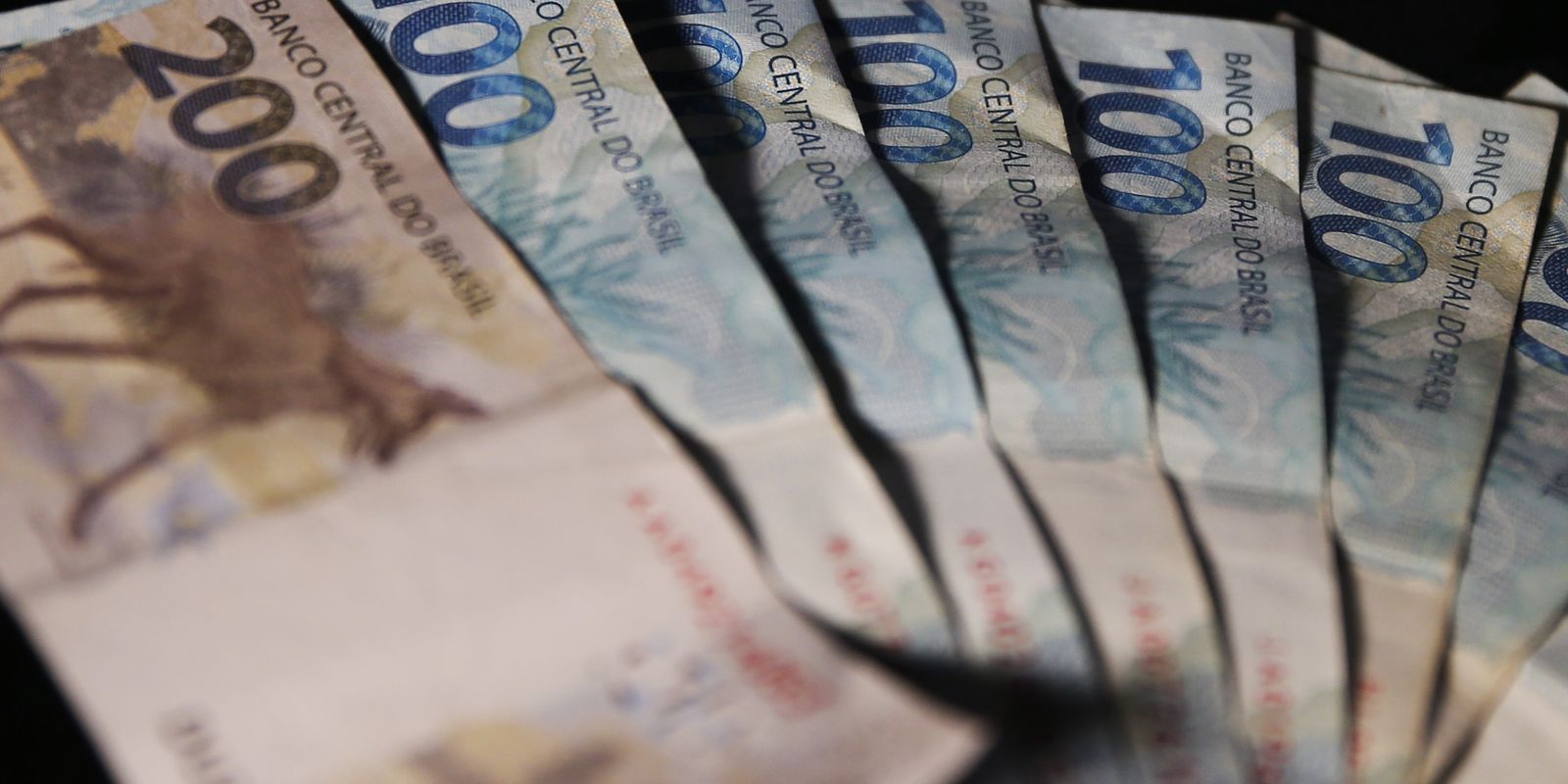 divida-publica-sobe-2,31%-em-fevereiro-e-supera-r$-8,8-trilhoes