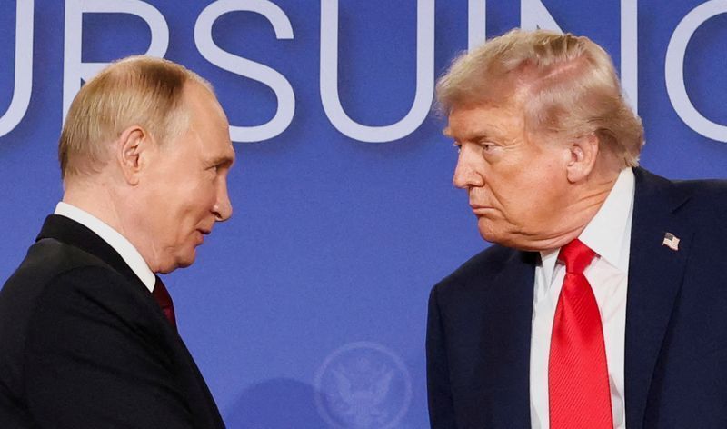 putin-e-xi-jinping-querem-ver-trump-“se-afundar”-com-guerra,-diz-professor