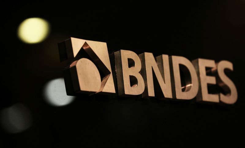 bndes,-ministerios-e-alemanha-assinam-intencao-de-aporte-de-ate-r$-4,1-bi