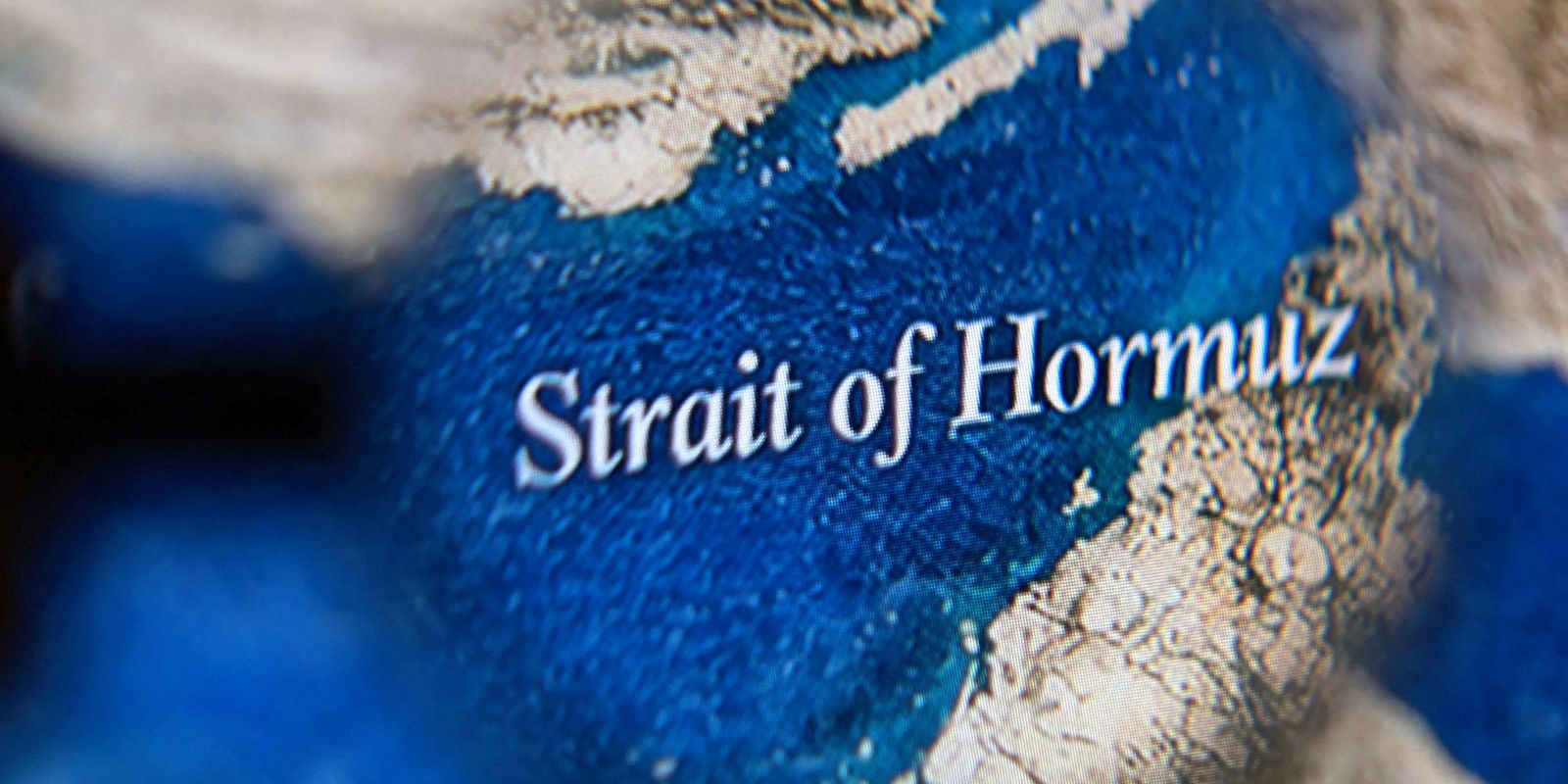 fechamento-do-estreito-de-ormuz-acende-alerta-global