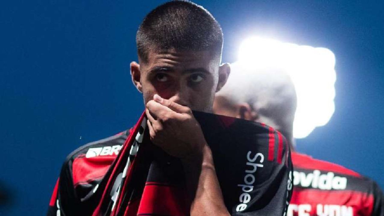 campeao-do-mundo-sub-20-vira-exemplo-de-parceria-do-flamengo-com-clube-paranaense