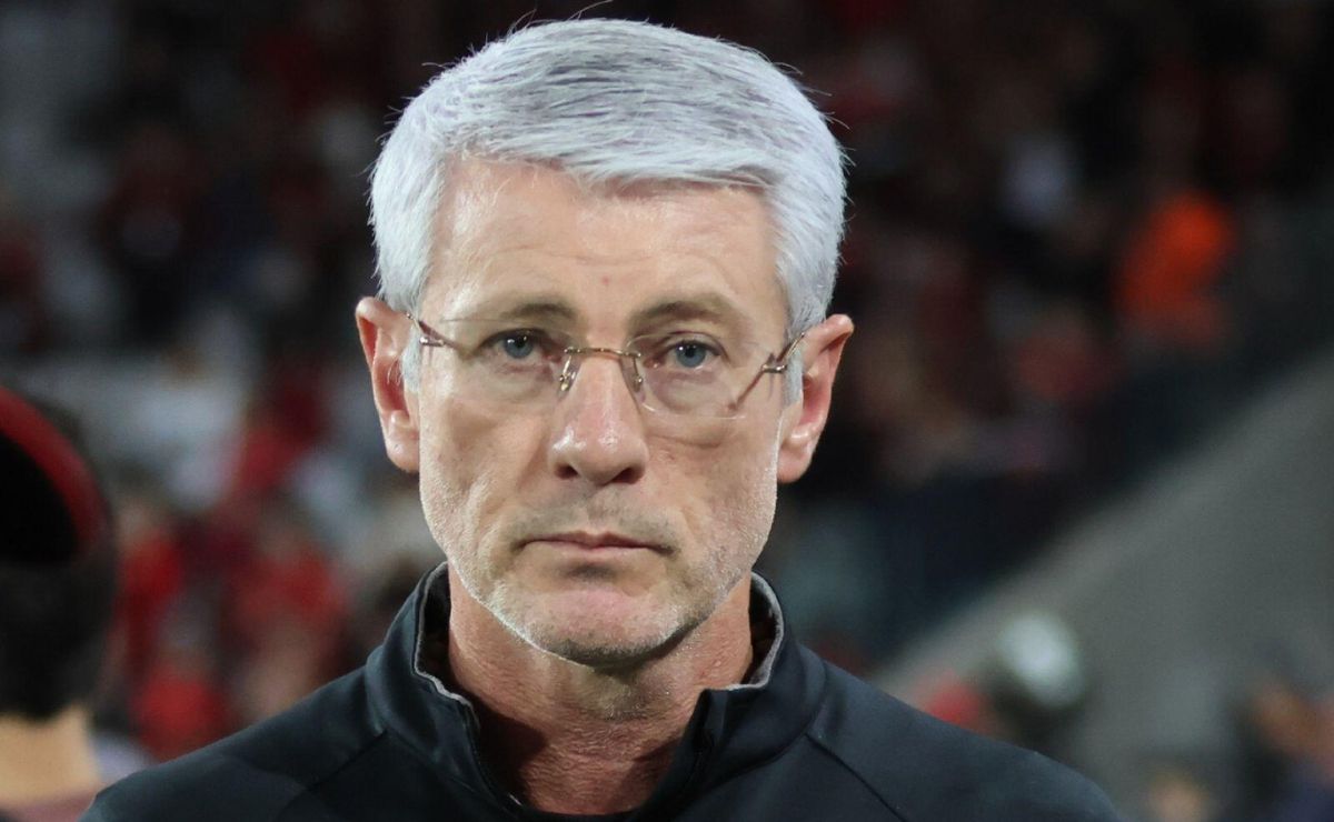 athletico-avalia-contratacao-do-artilheiro-do-futebol-brasileiro-em-2026