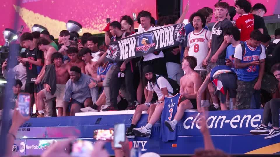 nba:-varias-pessoas-sao-detidas-em-ny-em-comemoracoes-do-titulo-do-knicks