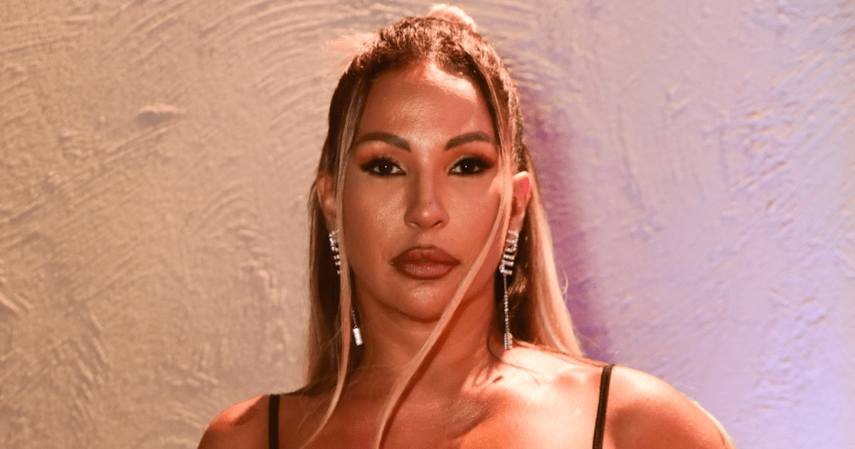 valesca-popozuda-brinca-ao-ser-comparada-com-estrela-de-“friends”;-veja