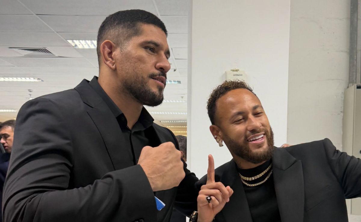 poatan-faz-acao-com-neymar-e-ajuda-leilao-a-arrecadar-r$-310-mil