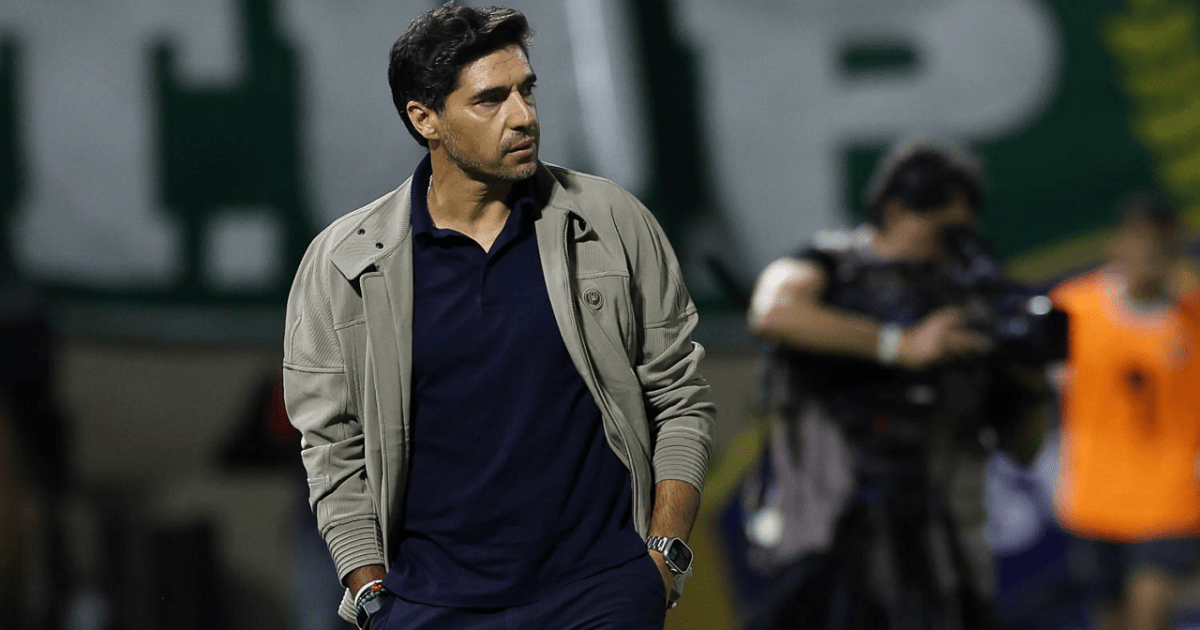 stjd-aumenta-a-pena-de-abel-ferreira,-do-palmeiras,-por-chute-em-microfone