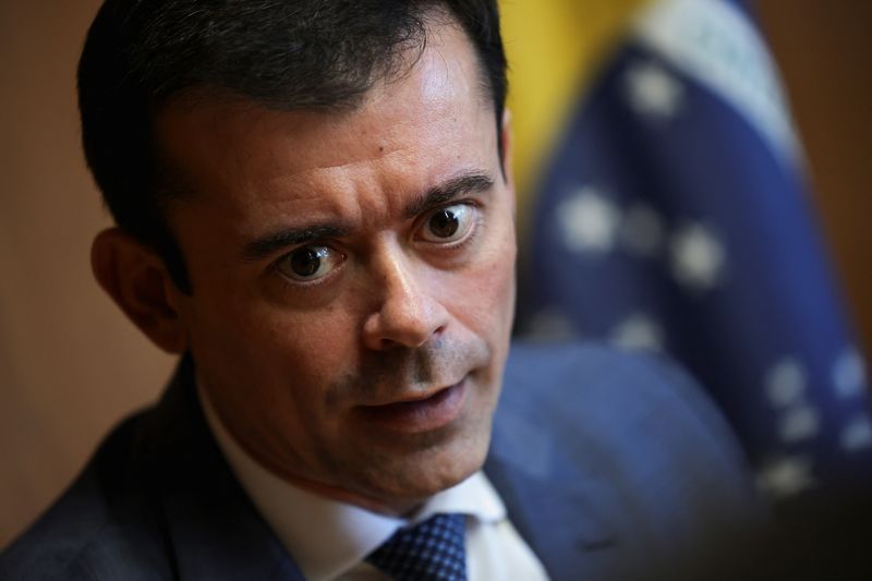 discussao-sobre-juros-altos-ocorre-por-questoes-estruturais,-diz-ceron
