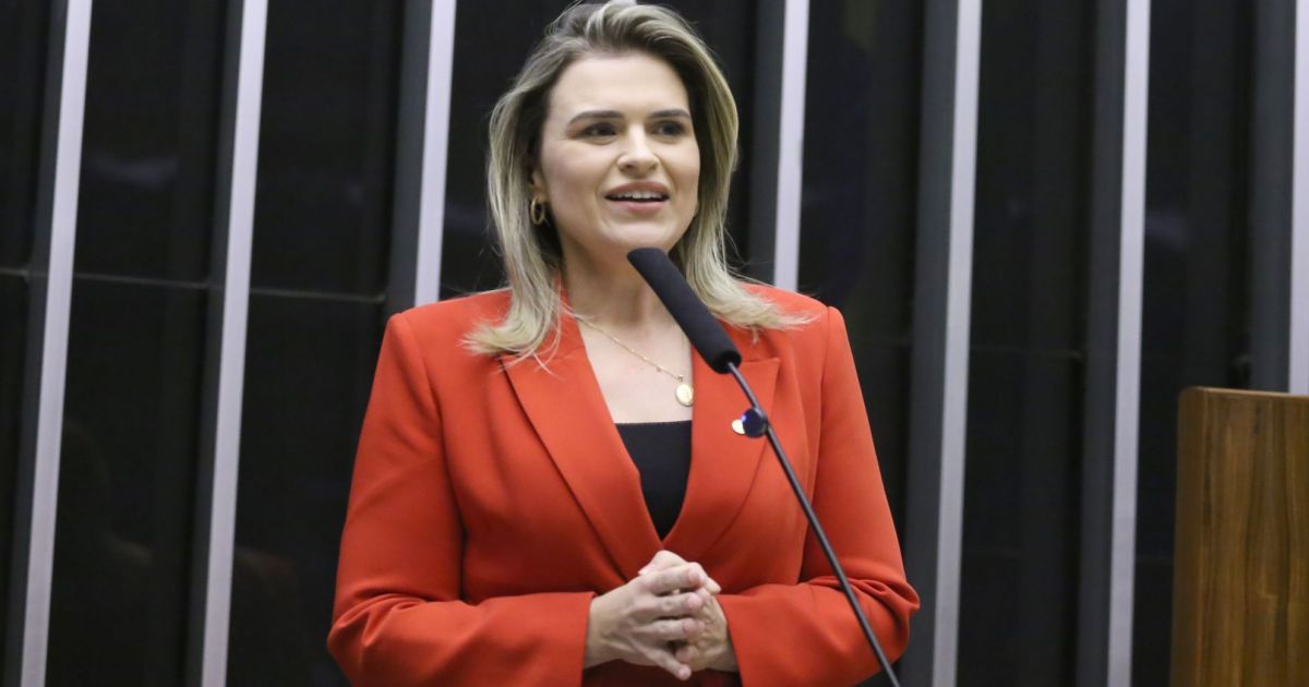 quaest:-marilia-tem-18%-ao-senado-em-pe;-segunda-vaga-segue-indefinida